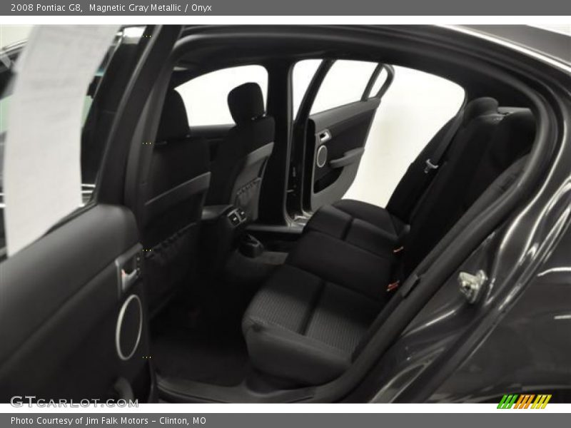 Magnetic Gray Metallic / Onyx 2008 Pontiac G8