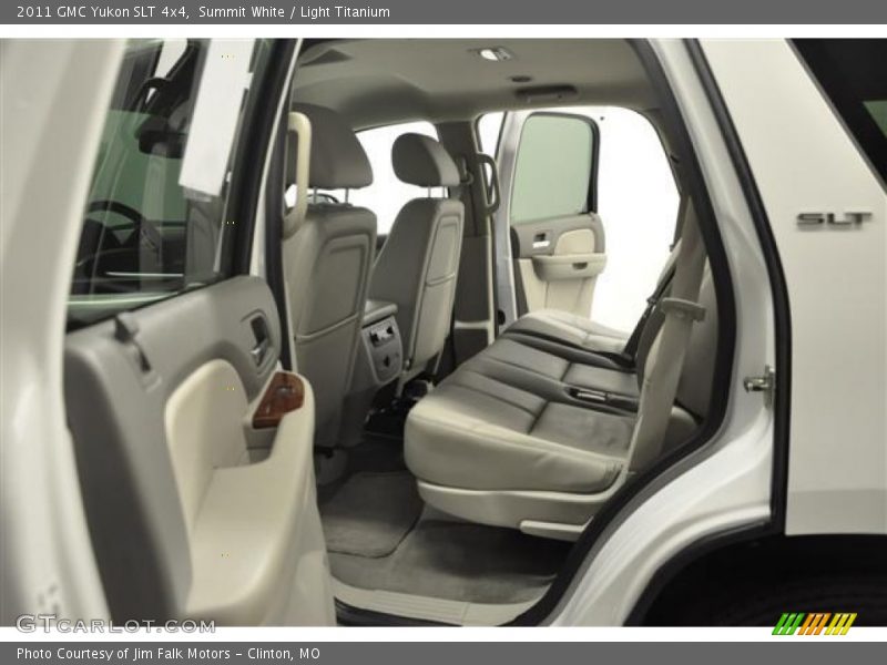 Summit White / Light Titanium 2011 GMC Yukon SLT 4x4