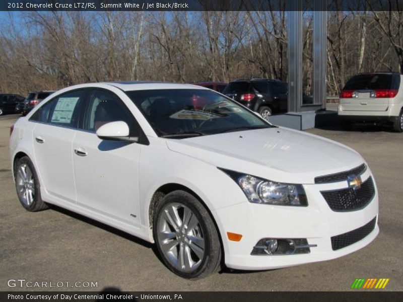 Front 3/4 View of 2012 Cruze LTZ/RS