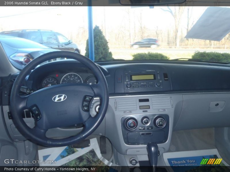 Ebony Black / Gray 2006 Hyundai Sonata GLS