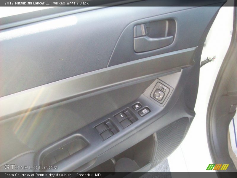 Wicked White / Black 2012 Mitsubishi Lancer ES