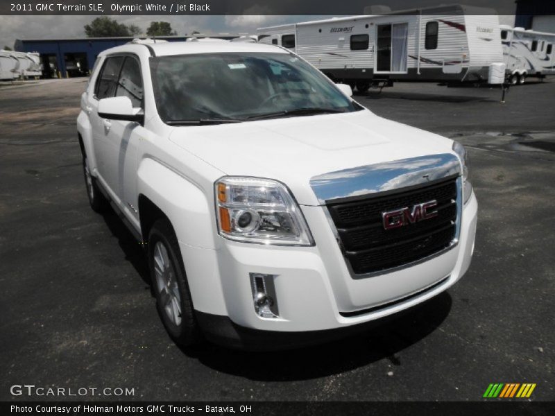 Olympic White / Jet Black 2011 GMC Terrain SLE