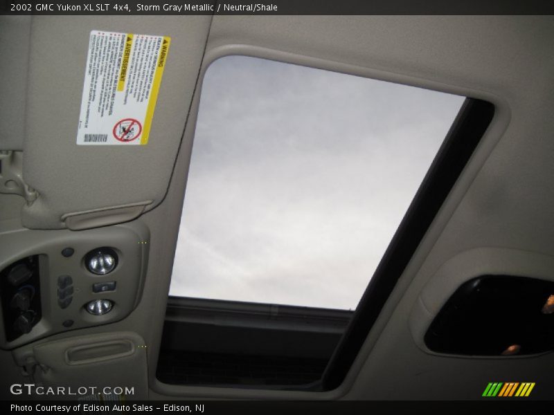 Storm Gray Metallic / Neutral/Shale 2002 GMC Yukon XL SLT 4x4