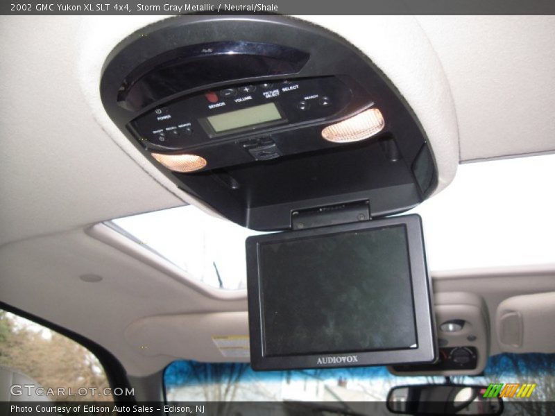 Storm Gray Metallic / Neutral/Shale 2002 GMC Yukon XL SLT 4x4