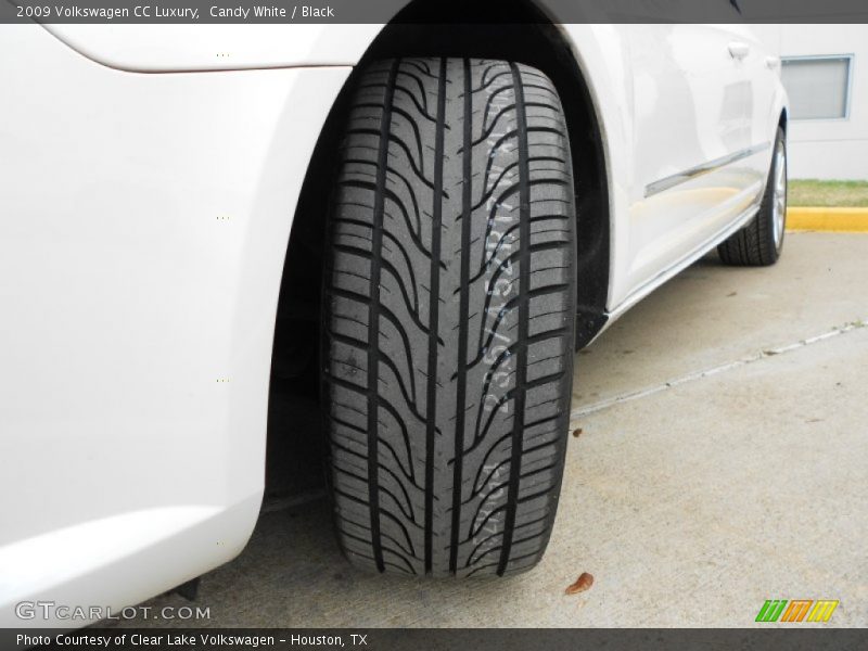 Candy White / Black 2009 Volkswagen CC Luxury