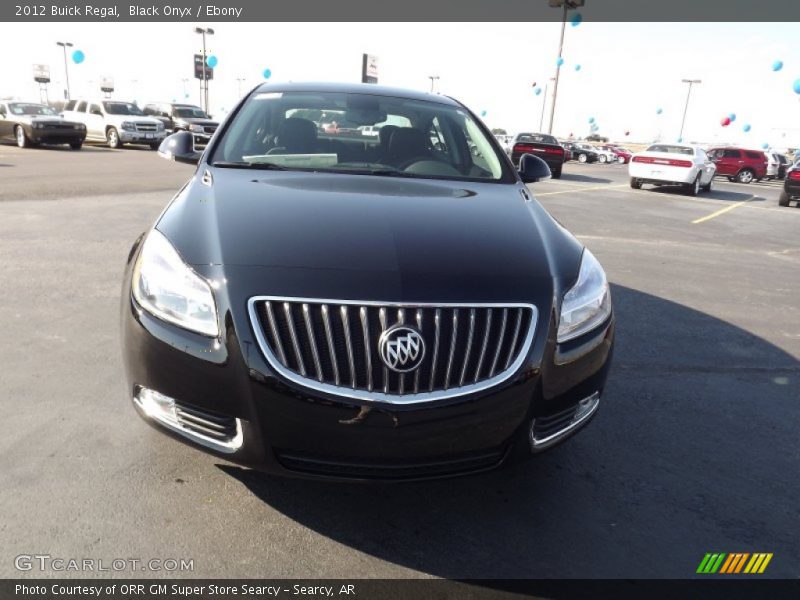 Black Onyx / Ebony 2012 Buick Regal