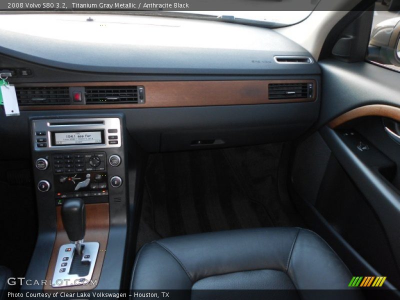 Titanium Gray Metallic / Anthracite Black 2008 Volvo S80 3.2