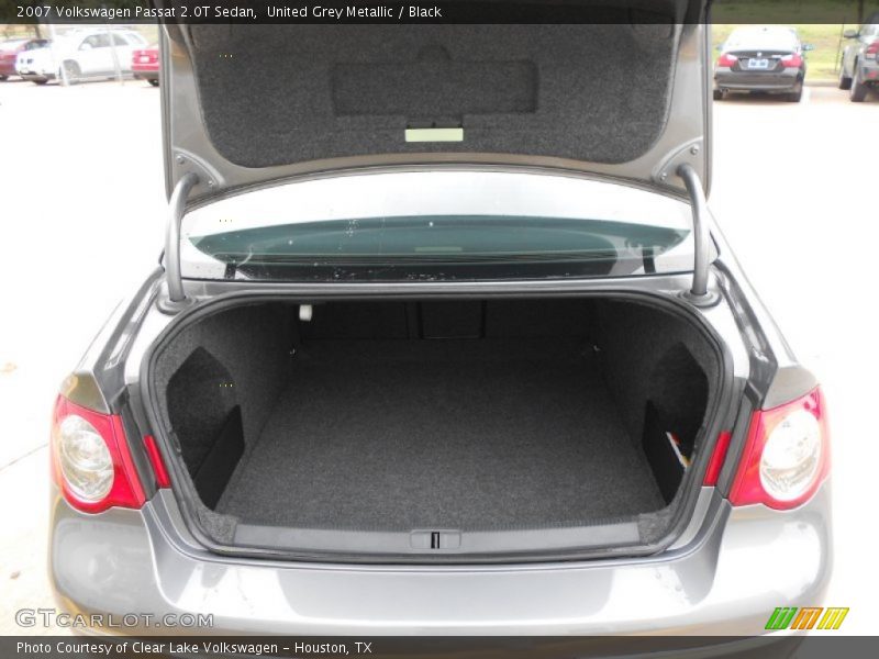 United Grey Metallic / Black 2007 Volkswagen Passat 2.0T Sedan