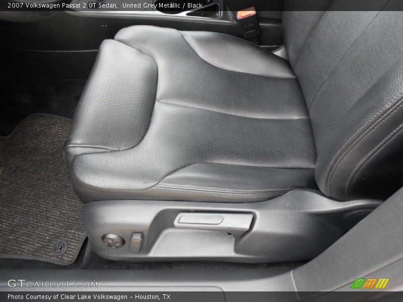 United Grey Metallic / Black 2007 Volkswagen Passat 2.0T Sedan