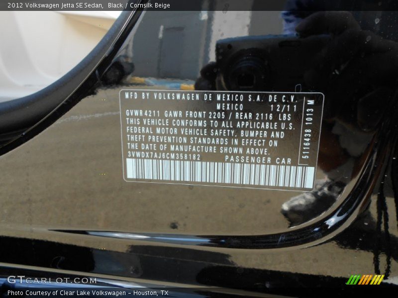 Black / Cornsilk Beige 2012 Volkswagen Jetta SE Sedan