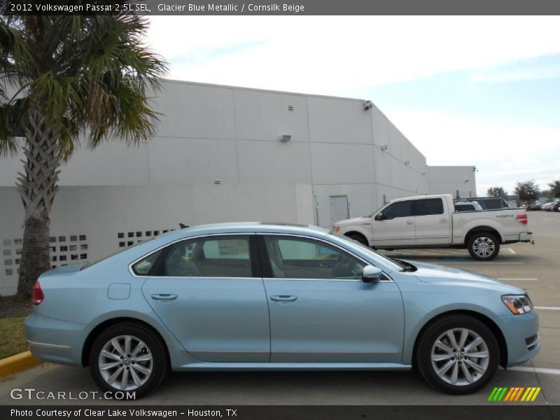 Glacier Blue Metallic / Cornsilk Beige 2012 Volkswagen Passat 2.5L SEL