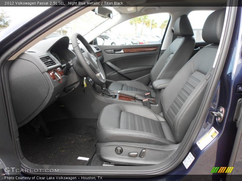  2012 Passat 2.5L SEL Titan Black Interior