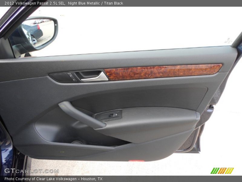 Door Panel of 2012 Passat 2.5L SEL