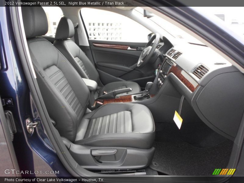 Night Blue Metallic / Titan Black 2012 Volkswagen Passat 2.5L SEL