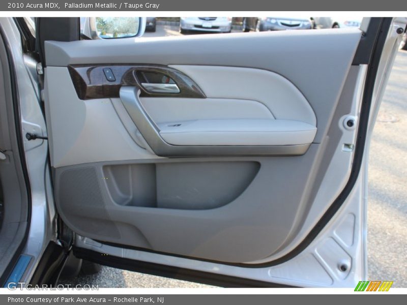 Palladium Metallic / Taupe Gray 2010 Acura MDX