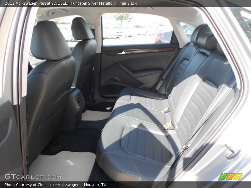 Tungsten Silver Metallic / Titan Black 2012 Volkswagen Passat 2.5L SEL
