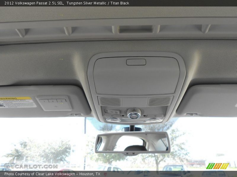 Tungsten Silver Metallic / Titan Black 2012 Volkswagen Passat 2.5L SEL