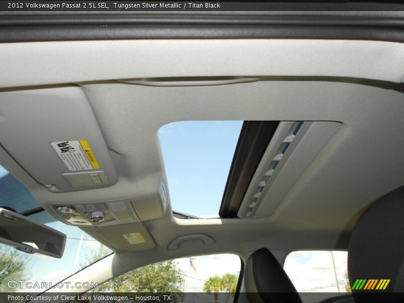 Tungsten Silver Metallic / Titan Black 2012 Volkswagen Passat 2.5L SEL