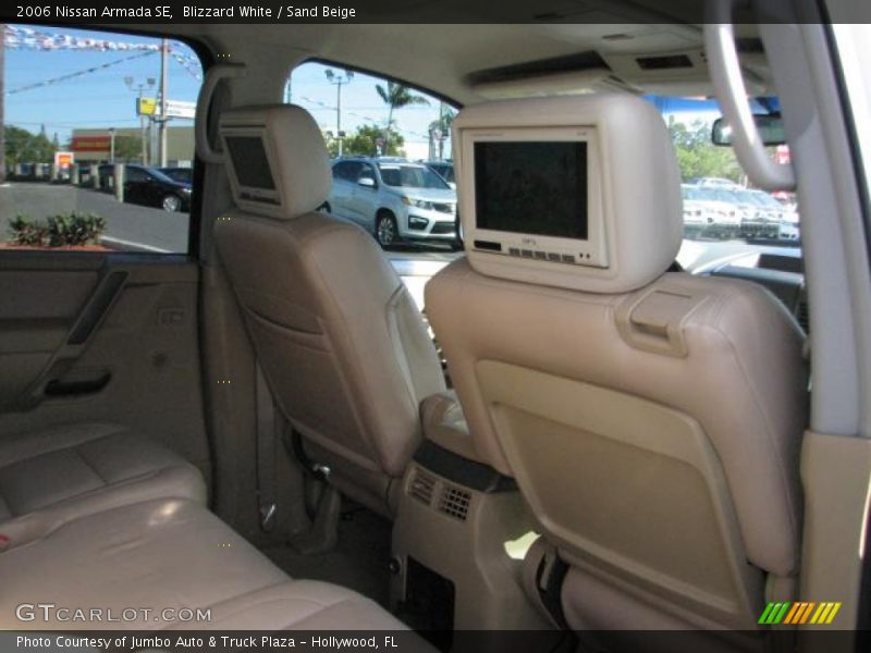 Blizzard White / Sand Beige 2006 Nissan Armada SE