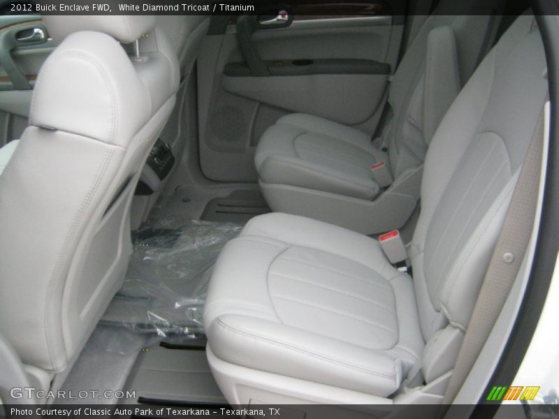 White Diamond Tricoat / Titanium 2012 Buick Enclave FWD