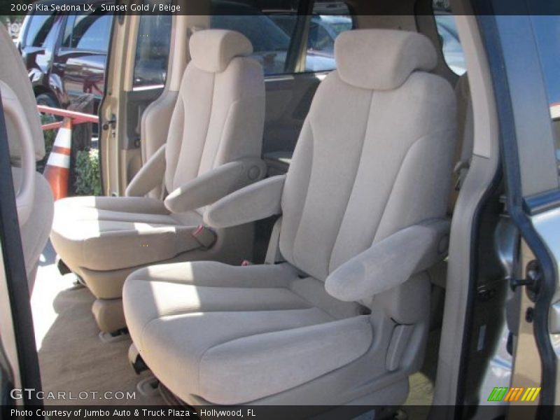 Sunset Gold / Beige 2006 Kia Sedona LX