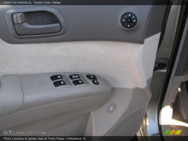 Sunset Gold / Beige 2006 Kia Sedona LX