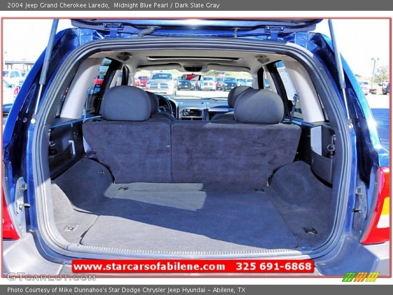 Midnight Blue Pearl / Dark Slate Gray 2004 Jeep Grand Cherokee Laredo