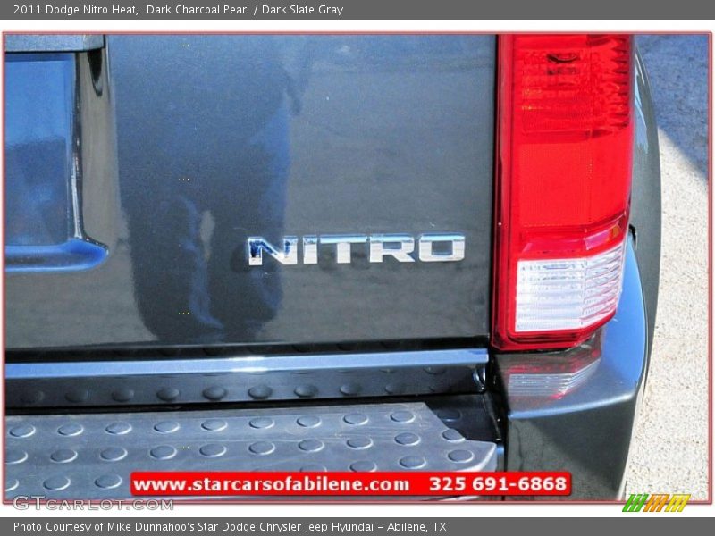 Dark Charcoal Pearl / Dark Slate Gray 2011 Dodge Nitro Heat