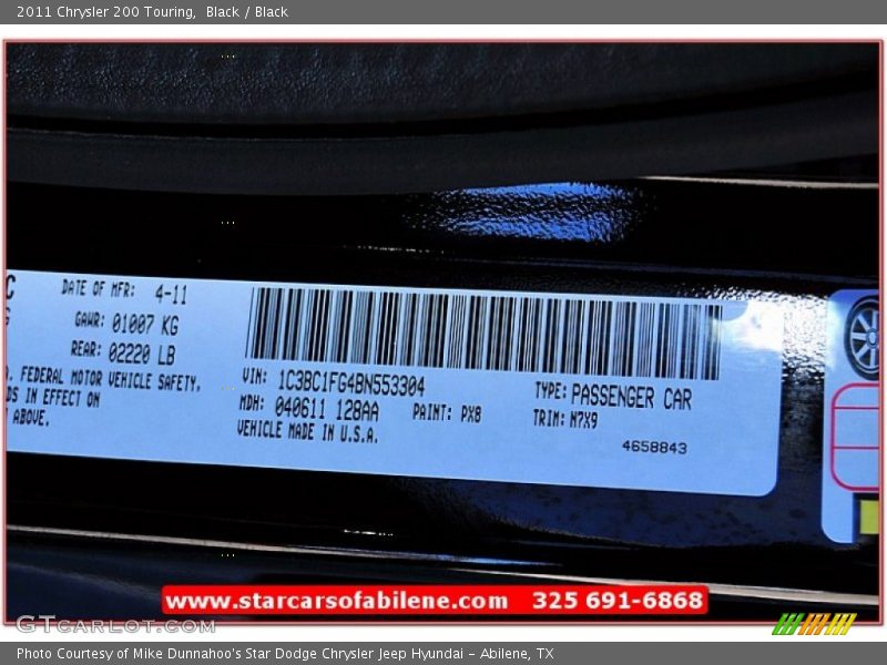 Black / Black 2011 Chrysler 200 Touring