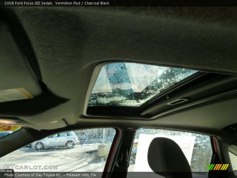 Vermillion Red / Charcoal Black 2008 Ford Focus SES Sedan