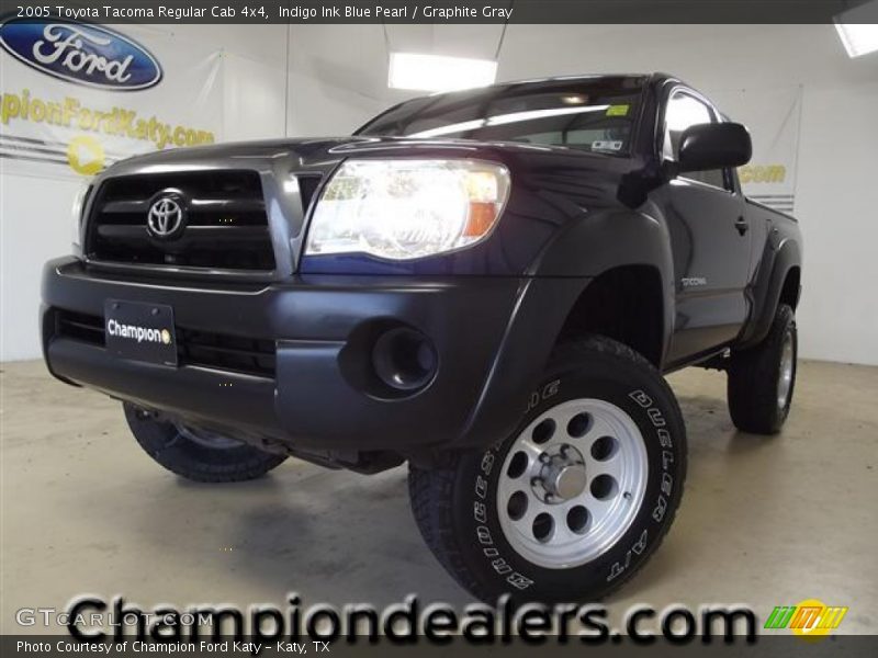 Indigo Ink Blue Pearl / Graphite Gray 2005 Toyota Tacoma Regular Cab 4x4