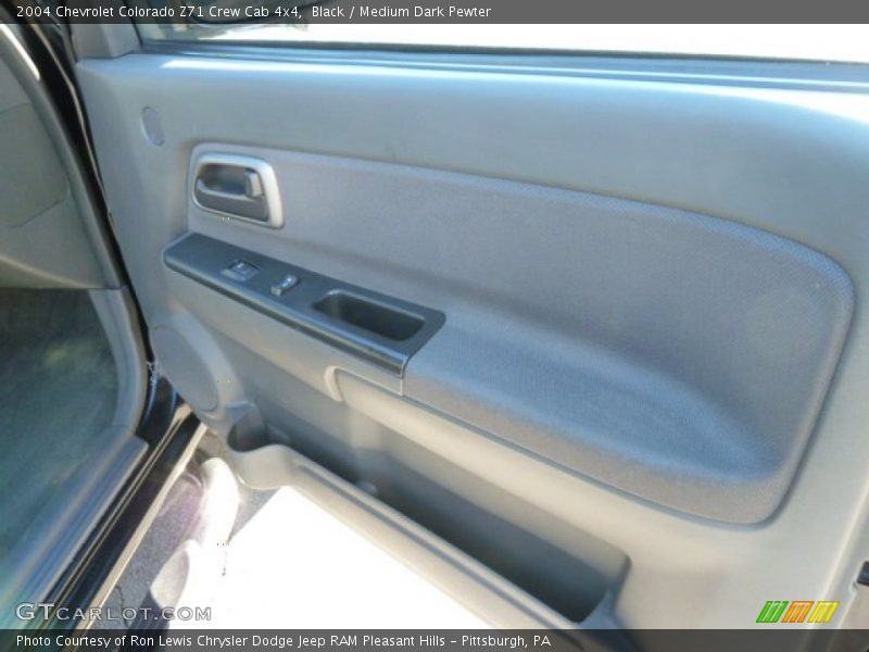 Black / Medium Dark Pewter 2004 Chevrolet Colorado Z71 Crew Cab 4x4