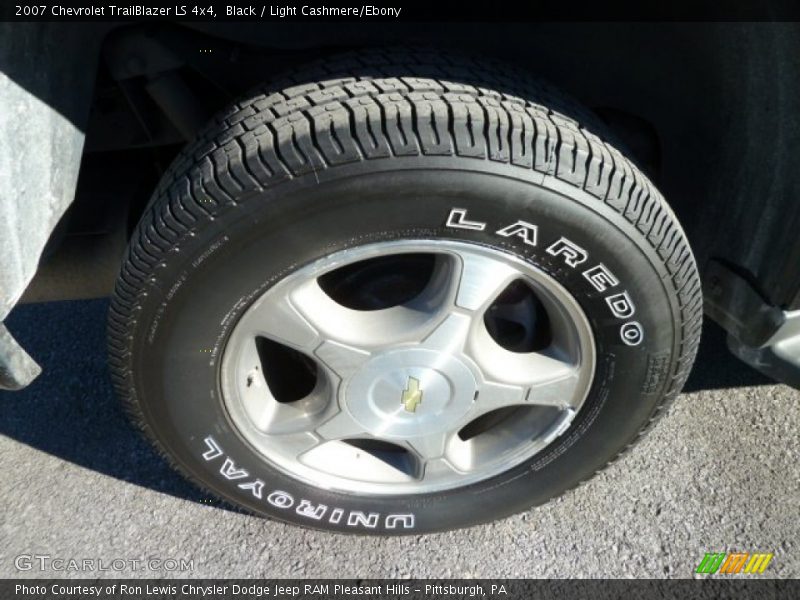 Black / Light Cashmere/Ebony 2007 Chevrolet TrailBlazer LS 4x4