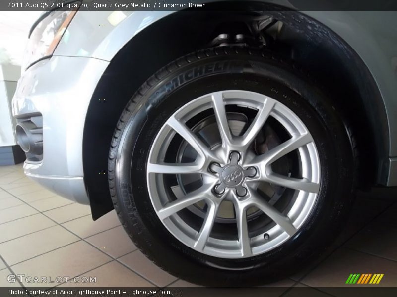 Quartz Grey Metallic / Cinnamon Brown 2011 Audi Q5 2.0T quattro