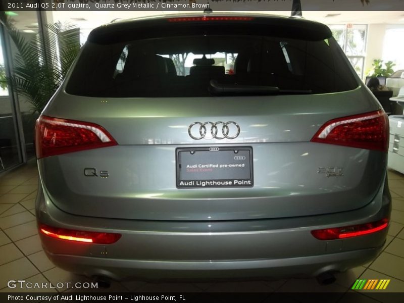 Quartz Grey Metallic / Cinnamon Brown 2011 Audi Q5 2.0T quattro