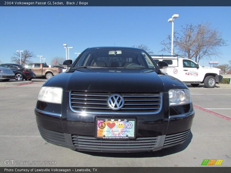 Black / Beige 2004 Volkswagen Passat GL Sedan