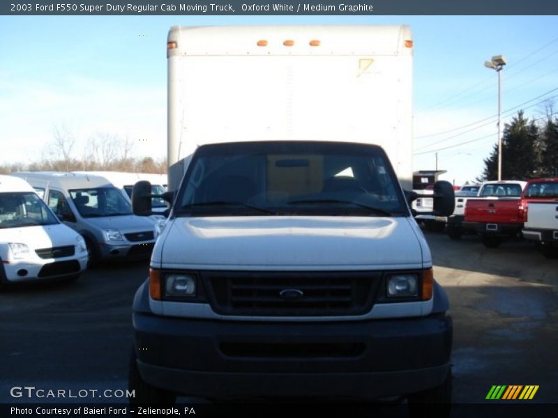 Oxford White / Medium Graphite 2003 Ford F550 Super Duty Regular Cab Moving Truck