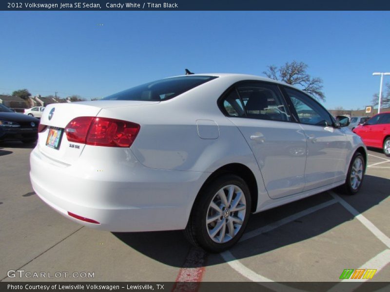 Candy White / Titan Black 2012 Volkswagen Jetta SE Sedan