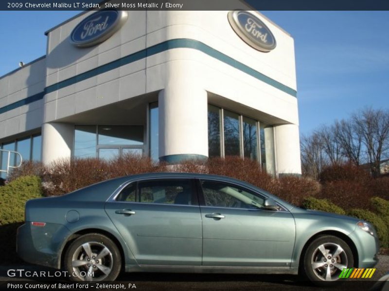 Silver Moss Metallic / Ebony 2009 Chevrolet Malibu LT Sedan