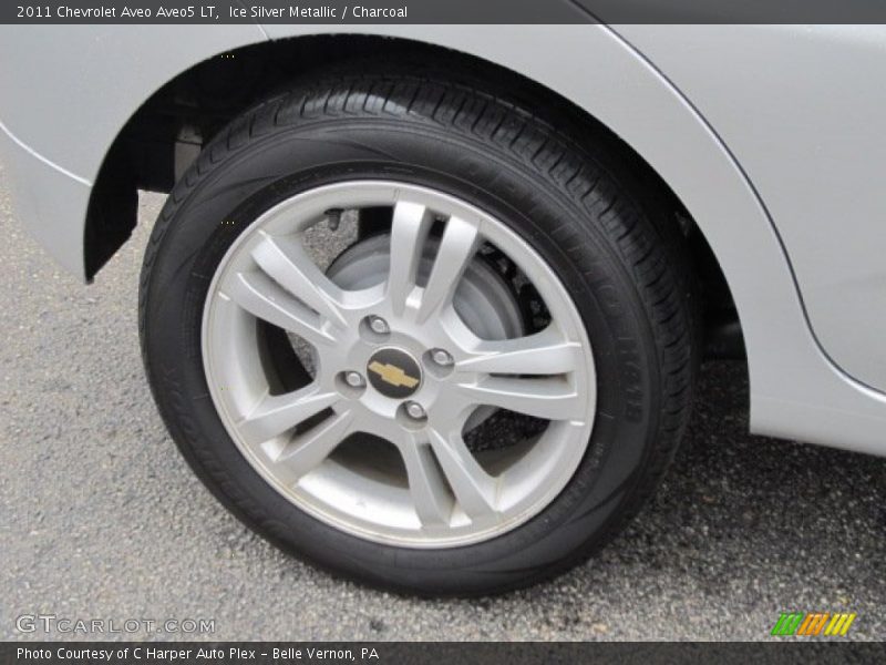 Ice Silver Metallic / Charcoal 2011 Chevrolet Aveo Aveo5 LT