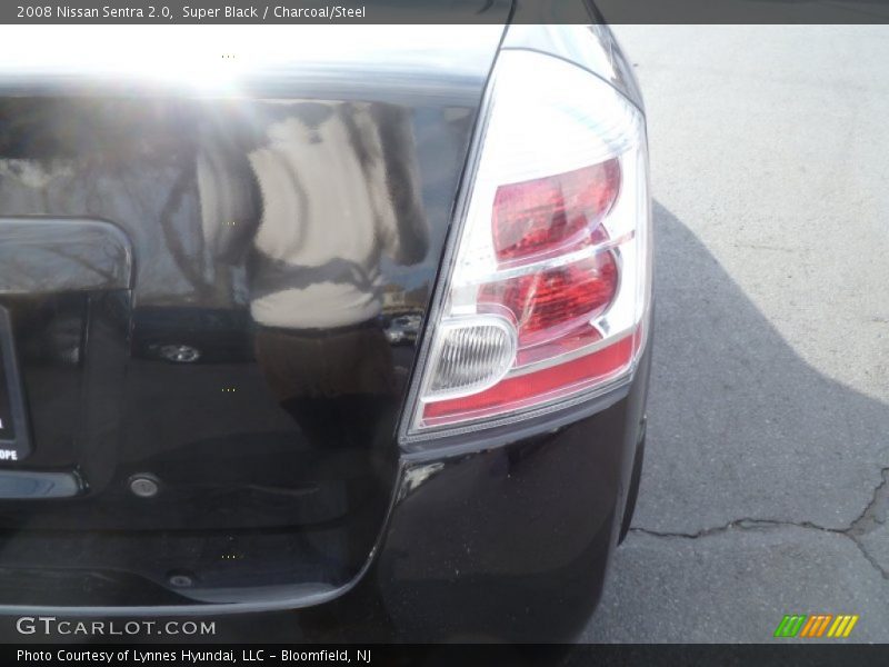 Super Black / Charcoal/Steel 2008 Nissan Sentra 2.0