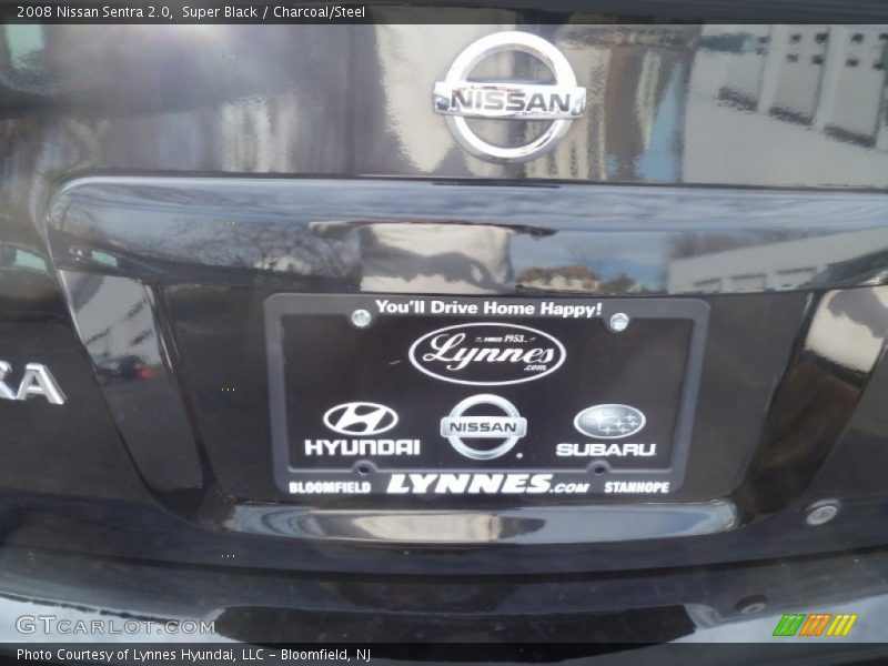 Super Black / Charcoal/Steel 2008 Nissan Sentra 2.0