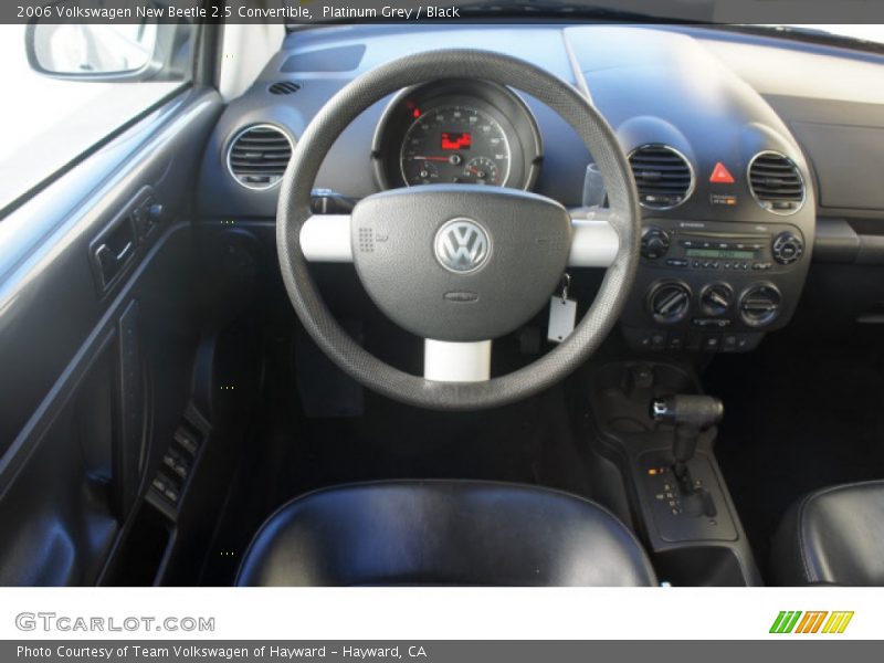 Platinum Grey / Black 2006 Volkswagen New Beetle 2.5 Convertible