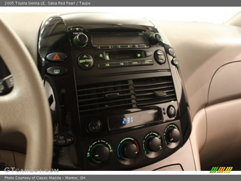 Salsa Red Pearl / Taupe 2005 Toyota Sienna LE