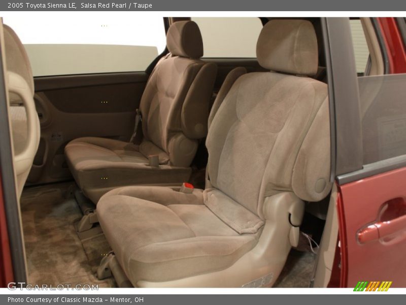 Salsa Red Pearl / Taupe 2005 Toyota Sienna LE