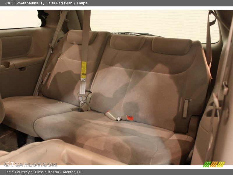 Salsa Red Pearl / Taupe 2005 Toyota Sienna LE