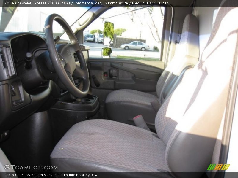 Summit White / Medium Dark Pewter 2004 Chevrolet Express 3500 Cutaway Commercial Van
