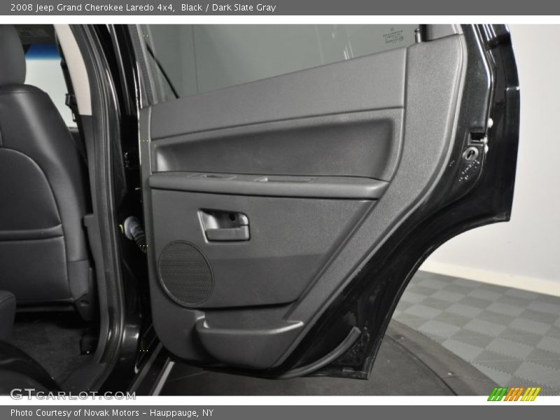 Door Panel of 2008 Grand Cherokee Laredo 4x4