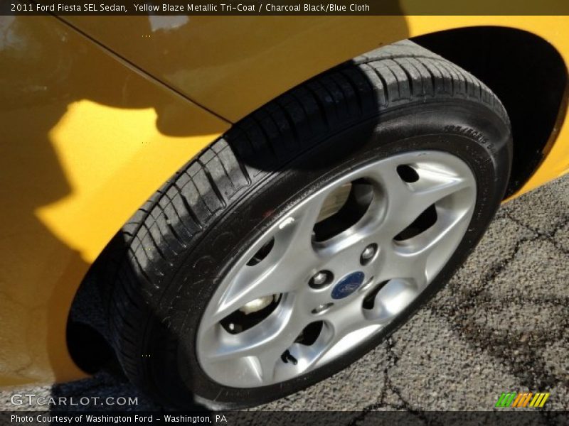  2011 Fiesta SEL Sedan Wheel