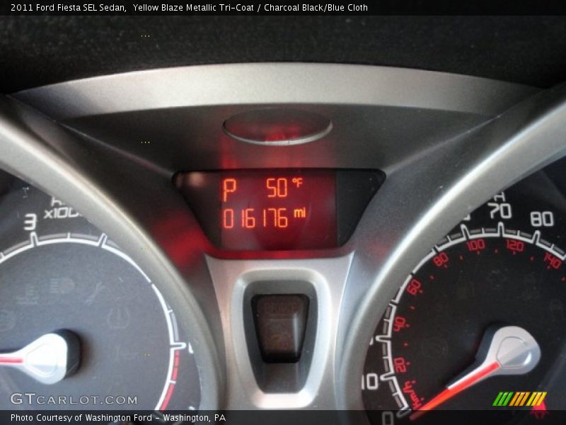 Yellow Blaze Metallic Tri-Coat / Charcoal Black/Blue Cloth 2011 Ford Fiesta SEL Sedan